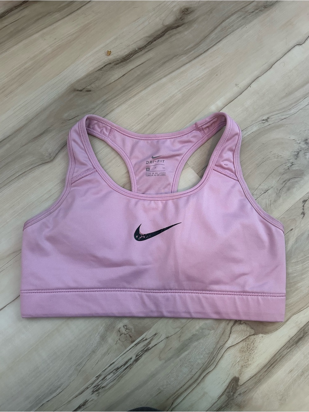 nike women’s pink dri-fit sports bra